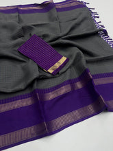 Load image into Gallery viewer, Charismatic Function Wear Pure Soft Dola Silk Chex Design Jacquard Border Fancy Saree With Blouse Piece
