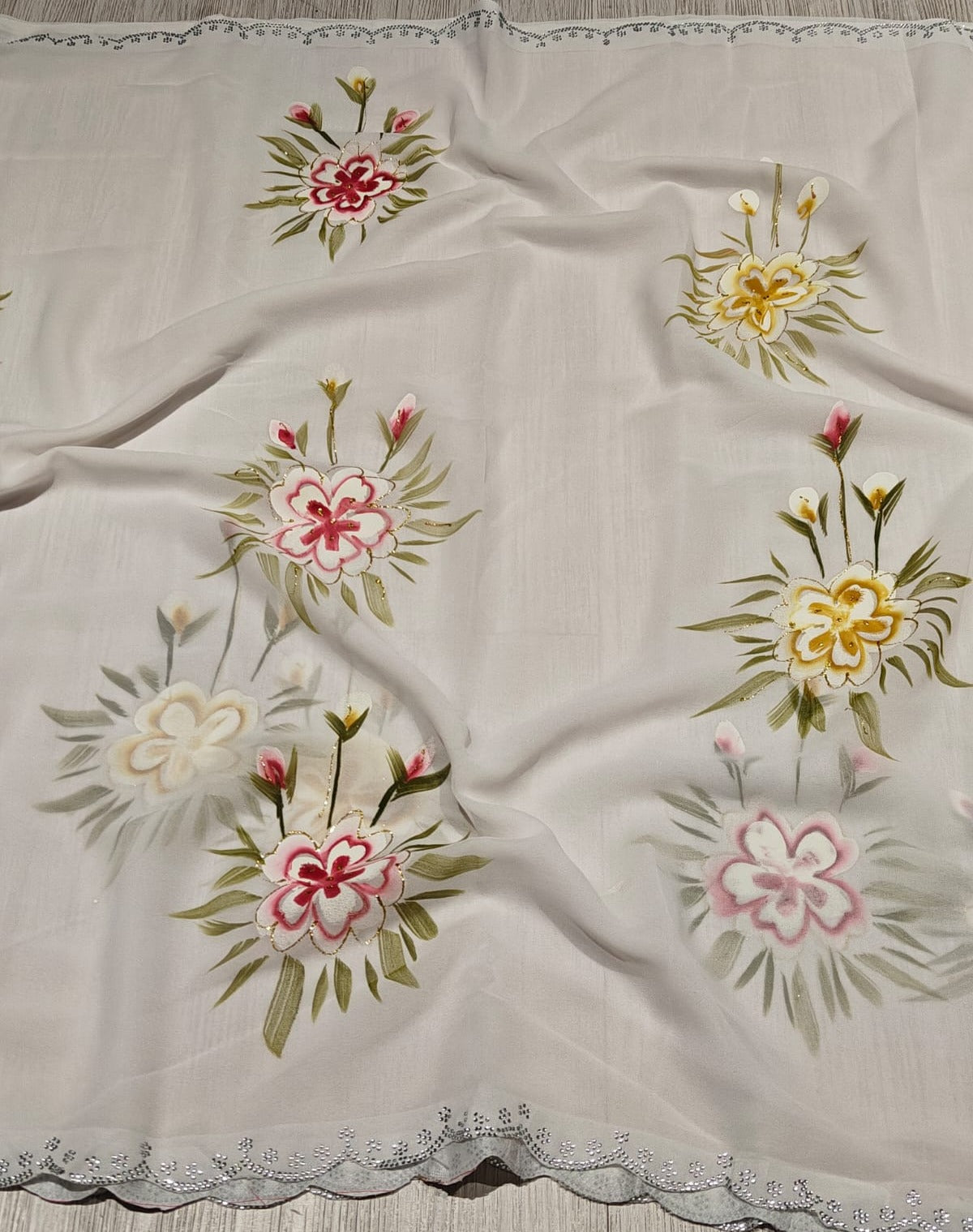 New Partywear White Colour Soft Georgette Handbrush Print With Siroski Cut Work Fancy Designer Saree
