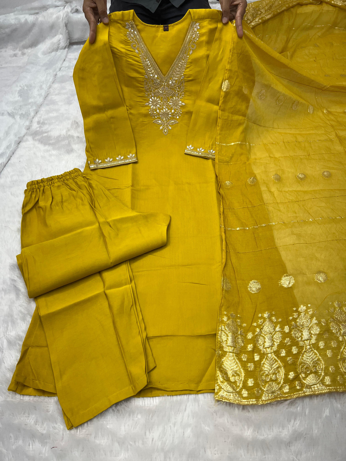 New Wedding Wear Roman Silk Embroidery n Sequence Work Designer Straight Kurta With Trouser Dupatta Set