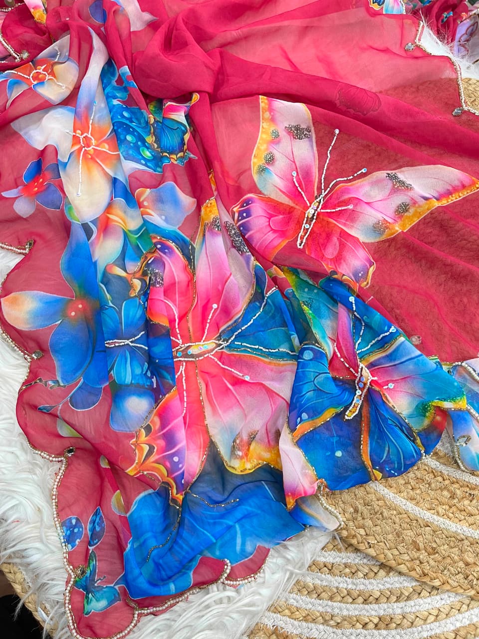 Regal Party Wear Soft Silk Print n Handwork Arco Border Designer Saree With Blouse Piece