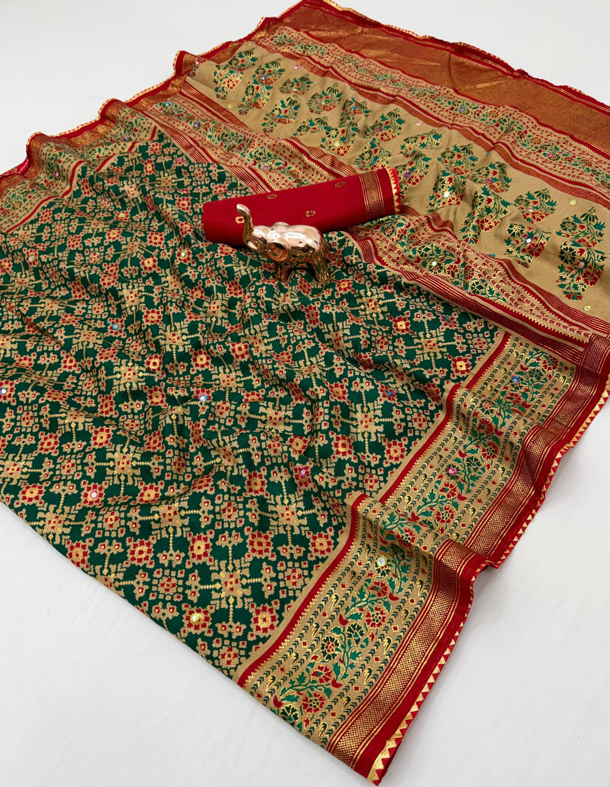 Dazzling Festive Wear Pure Soft Silk Print With Mirror Work Fancy Saree For Women