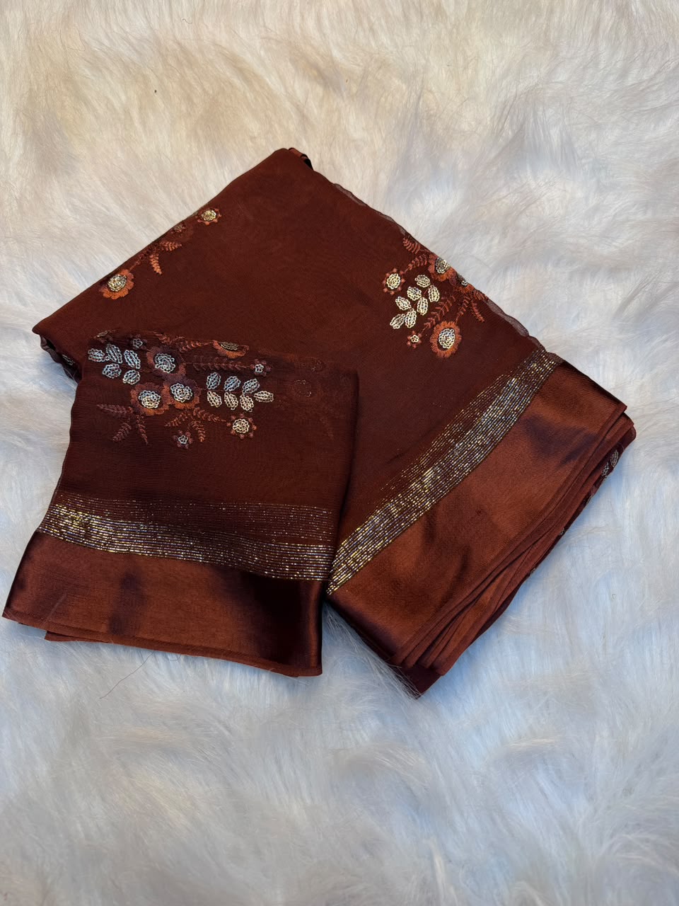 Glamorous Pure Viscose Georgette With Satin Border n Sequence Work Saree With Blouse Piece