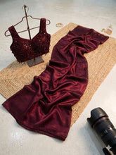 Load image into Gallery viewer, Regal Party Wear Silk Designer Saree With Beads Heavy Work Blouse Piece
