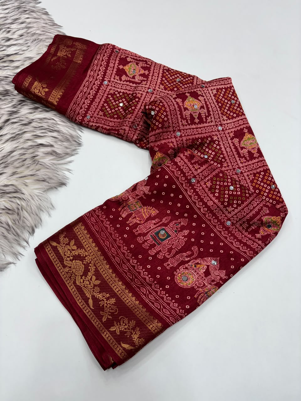 Marvellous Party Wear Pure Soft Dola Silk Printed Rich Pallu n Mirror Work Fancy Saree For Women