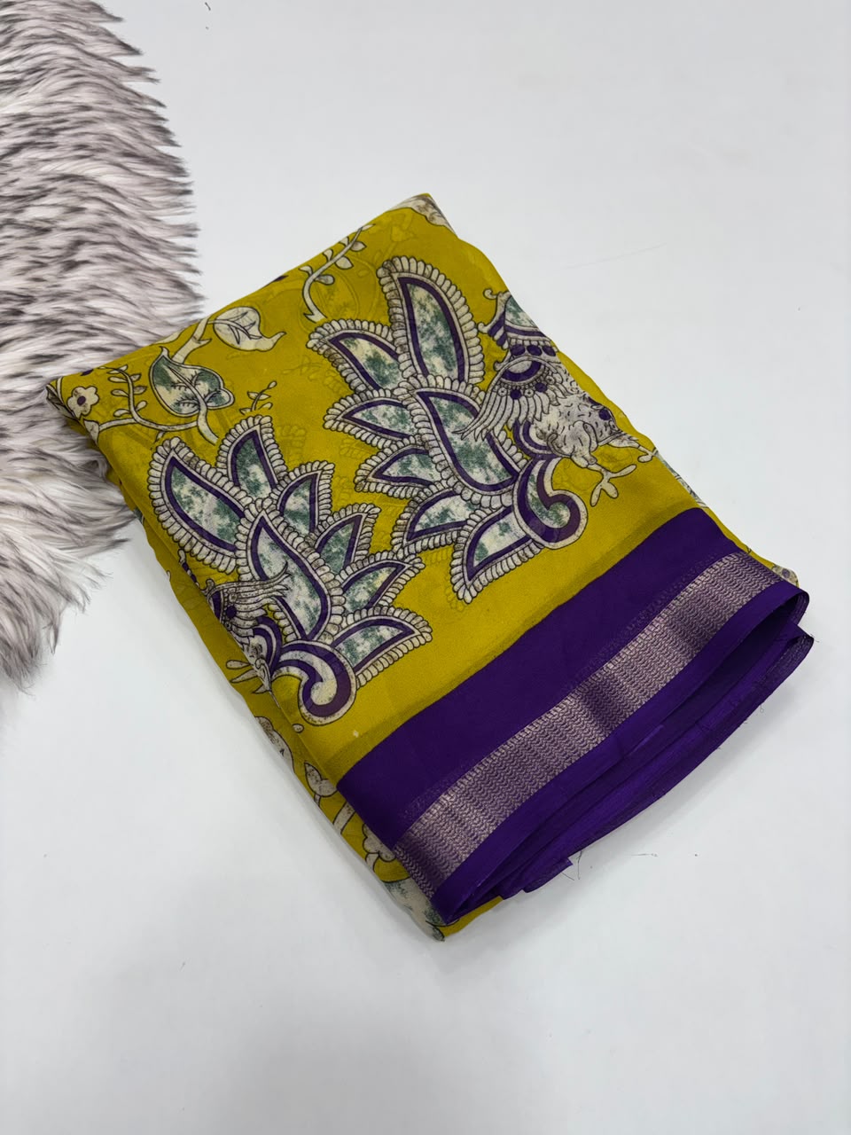 Alverina Festive Wear Pure Soft Georgette Jacquard Border Rich Pallu Print Design Saree With Blouse Piece