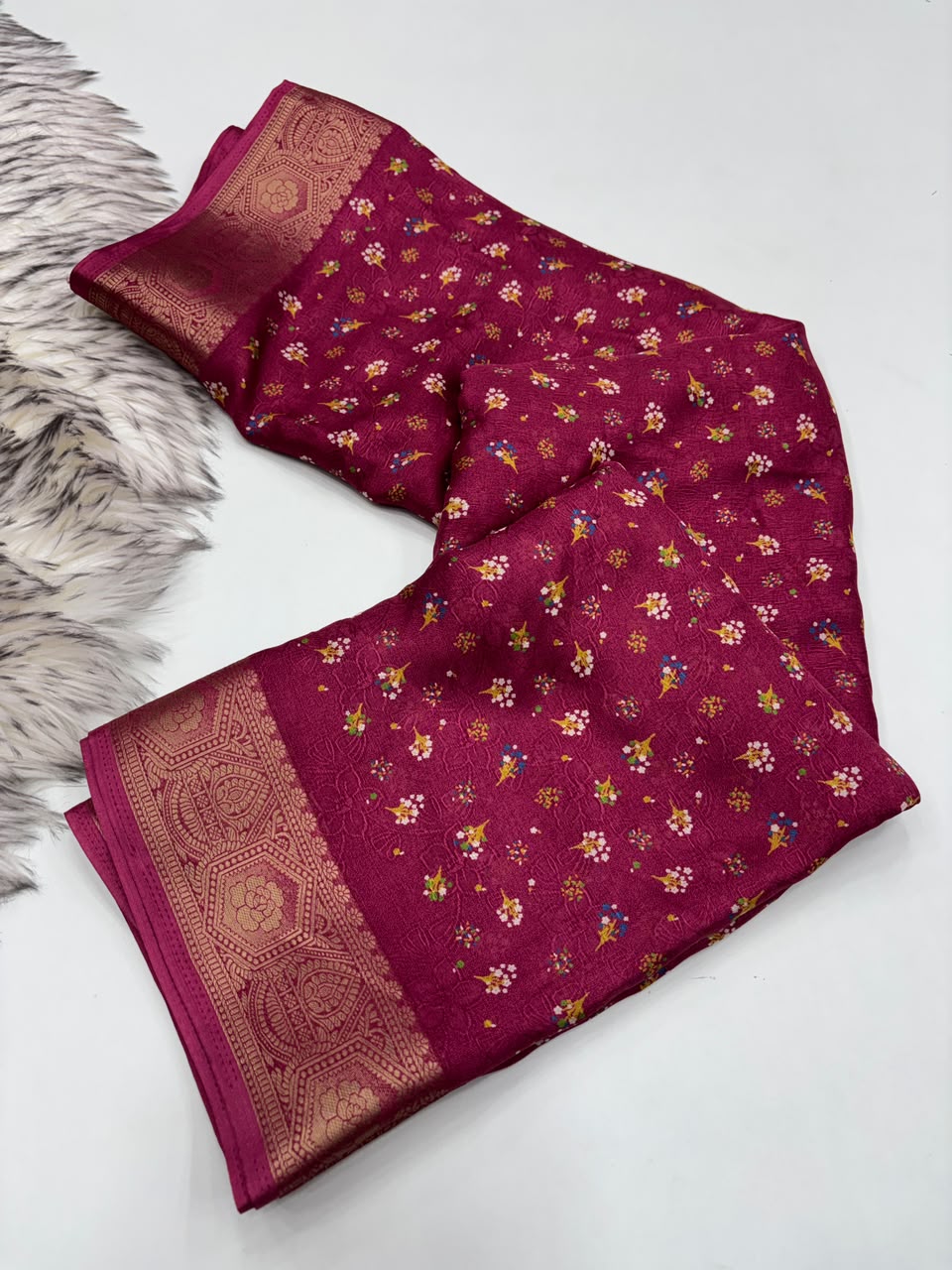 Adorning Party Wear Pure Soft Dola Silk Jacquard Border Rich Pallu Print Design Saree With Blouse Piece