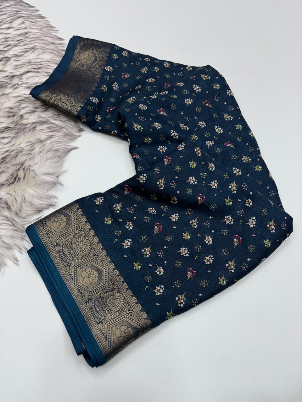 Adorning Party Wear Pure Soft Dola Silk Jacquard Border Rich Pallu Print Design Saree With Blouse Piece