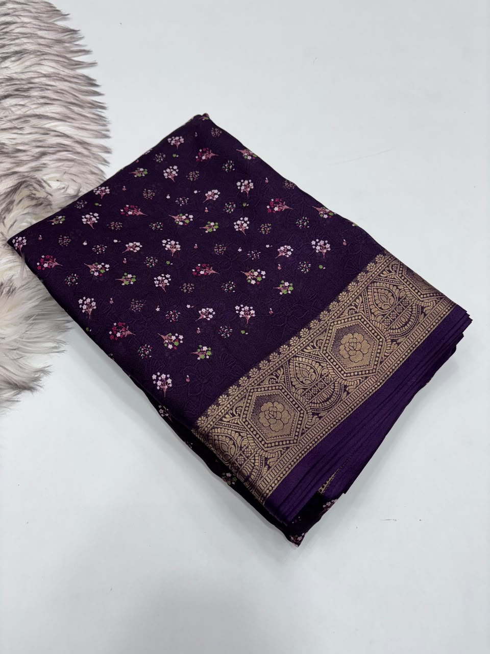 Adorning Party Wear Pure Soft Dola Silk Jacquard Border Rich Pallu Print Design Saree With Blouse Piece