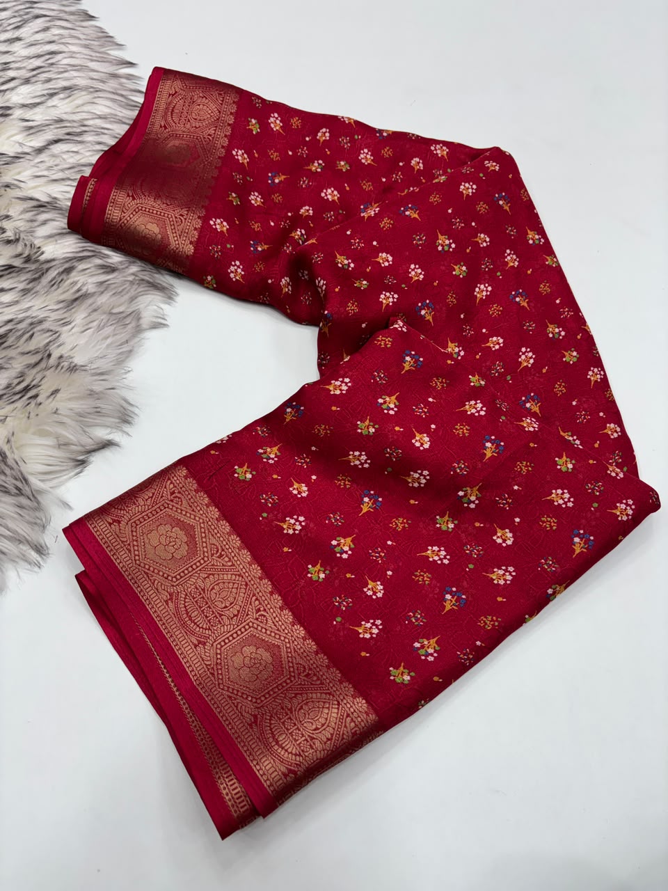 Adorning Party Wear Pure Soft Dola Silk Jacquard Border Rich Pallu Print Design Saree With Blouse Piece