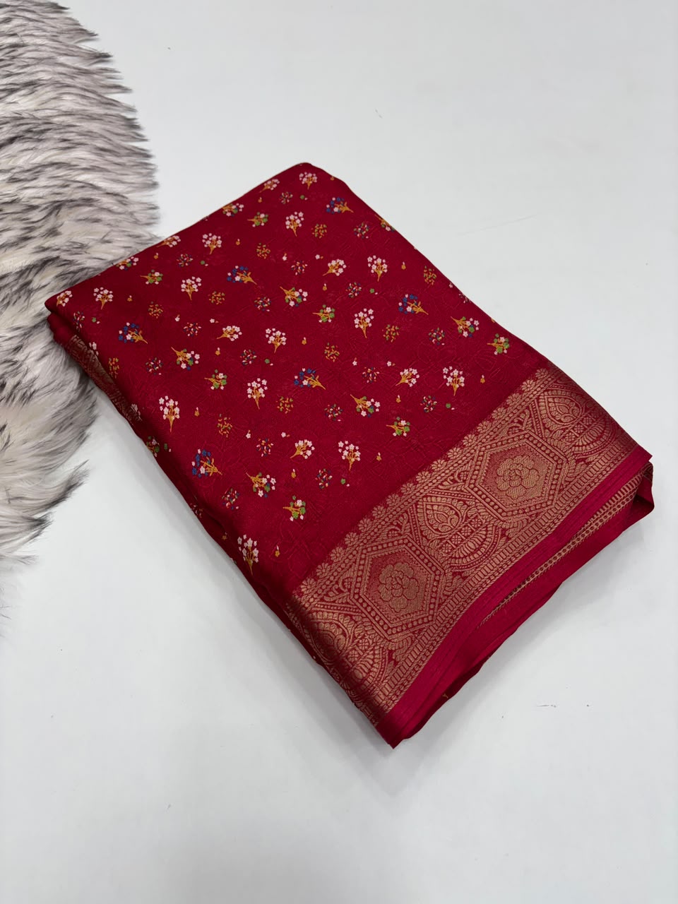 Adorning Party Wear Pure Soft Dola Silk Jacquard Border Rich Pallu Print Design Saree With Blouse Piece