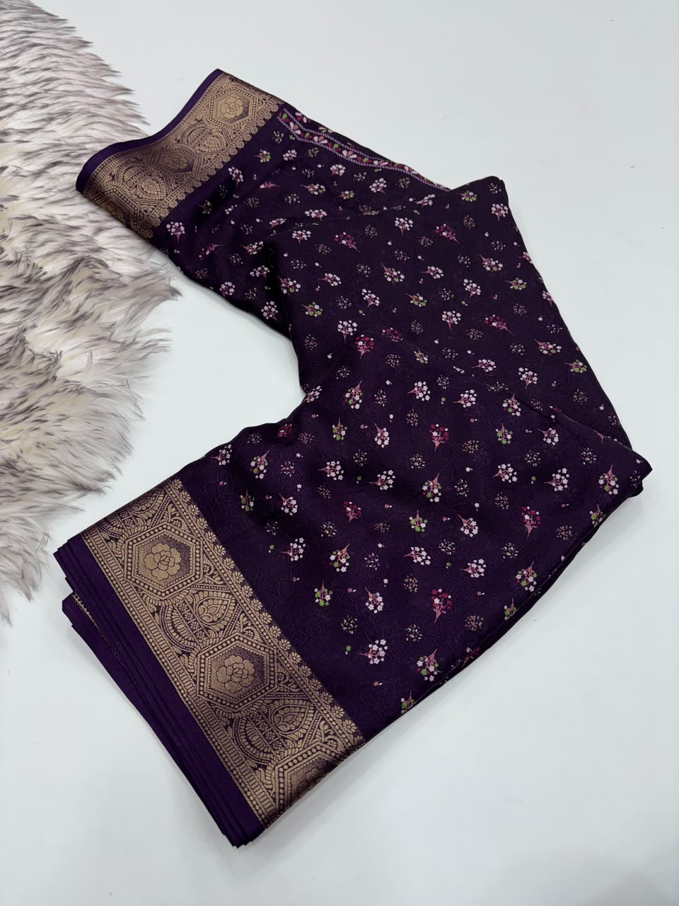 Adorning Party Wear Pure Soft Dola Silk Jacquard Border Rich Pallu Print Design Saree With Blouse Piece