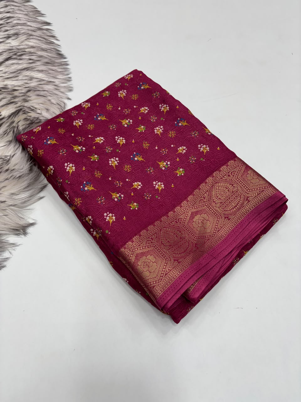 Adorning Party Wear Pure Soft Dola Silk Jacquard Border Rich Pallu Print Design Saree With Blouse Piece