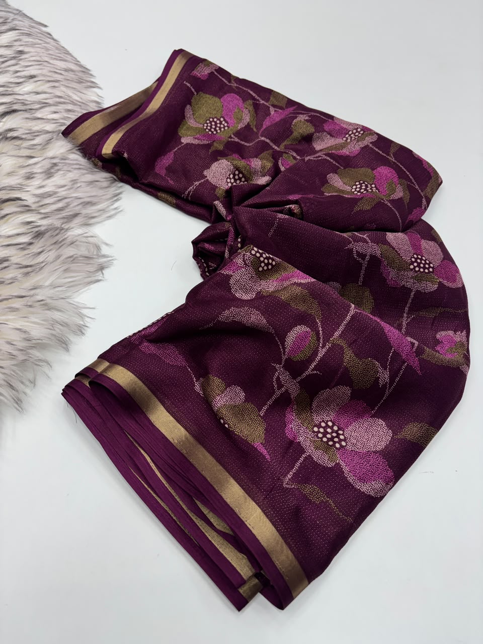 Fantabulous Function Wear Pure Soft Dola Silk Jacquard Border Print Rich Pallu Fancy Saree With Blouse Piece