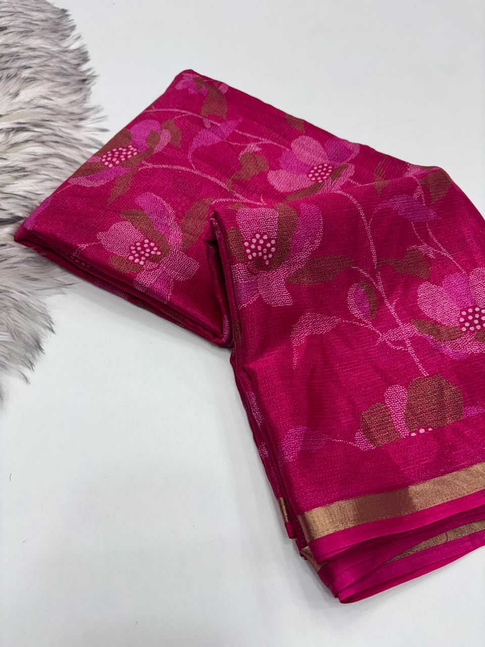 Fantabulous Function Wear Pure Soft Dola Silk Jacquard Border Print Rich Pallu Fancy Saree With Blouse Piece