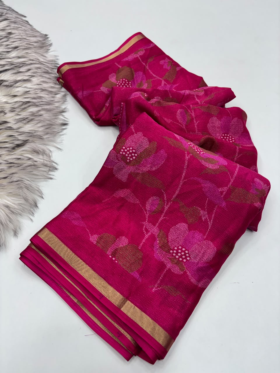 Fantabulous Function Wear Pure Soft Dola Silk Jacquard Border Print Rich Pallu Fancy Saree With Blouse Piece