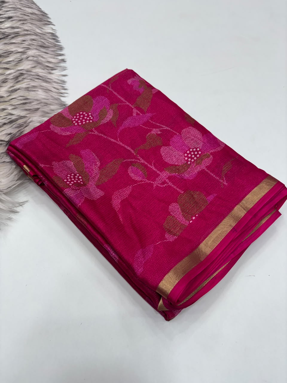 Fantabulous Function Wear Pure Soft Dola Silk Jacquard Border Print Rich Pallu Fancy Saree With Blouse Piece