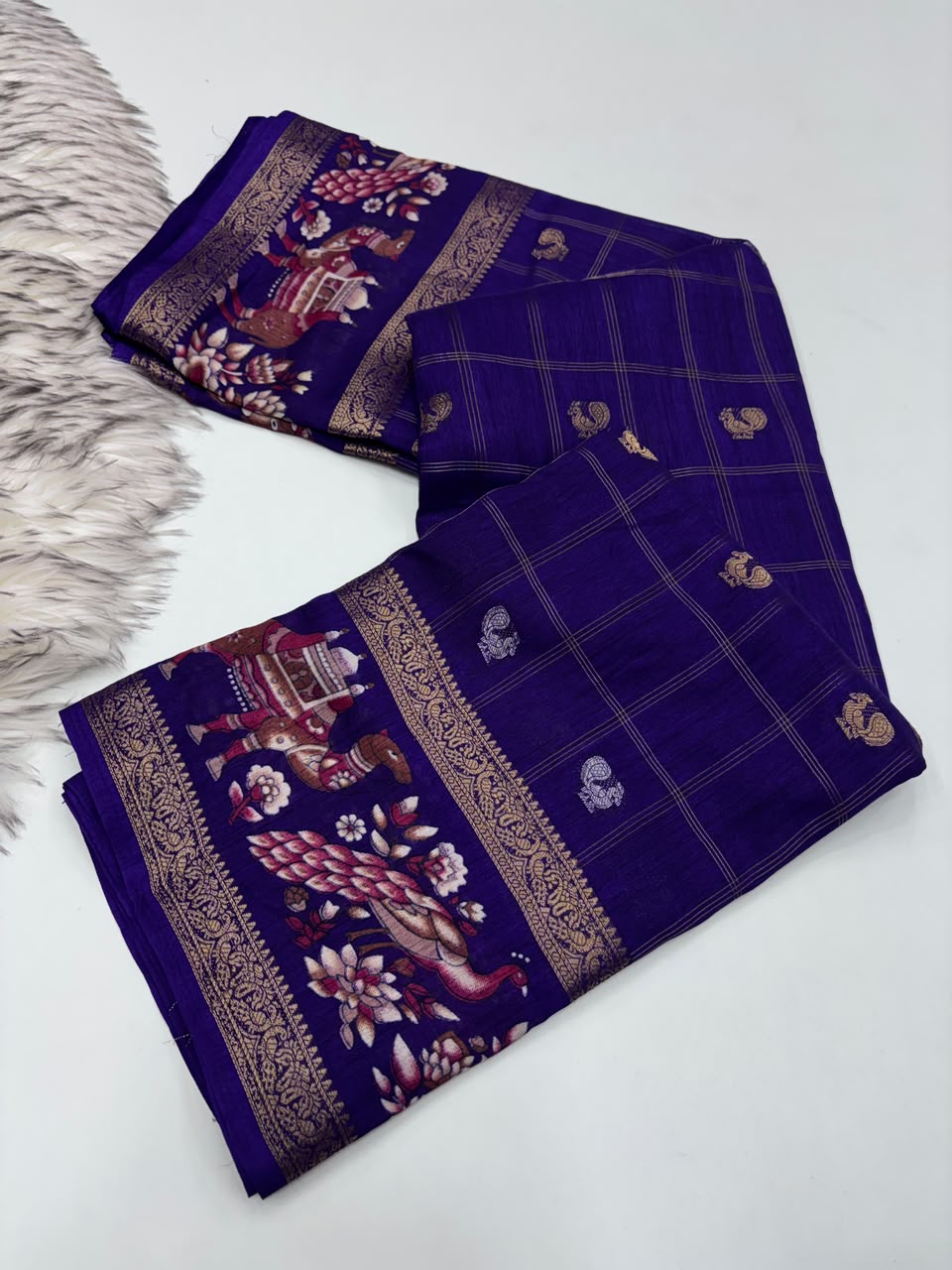 Effervescent Festive Wear Pure Soft Dola Silk Jacquard Border Rich Pallu Fancy Saree With Blouse Piece
