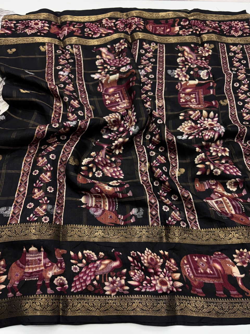 Effervescent Festive Wear Pure Soft Dola Silk Jacquard Border Rich Pallu Fancy Saree With Blouse Piece