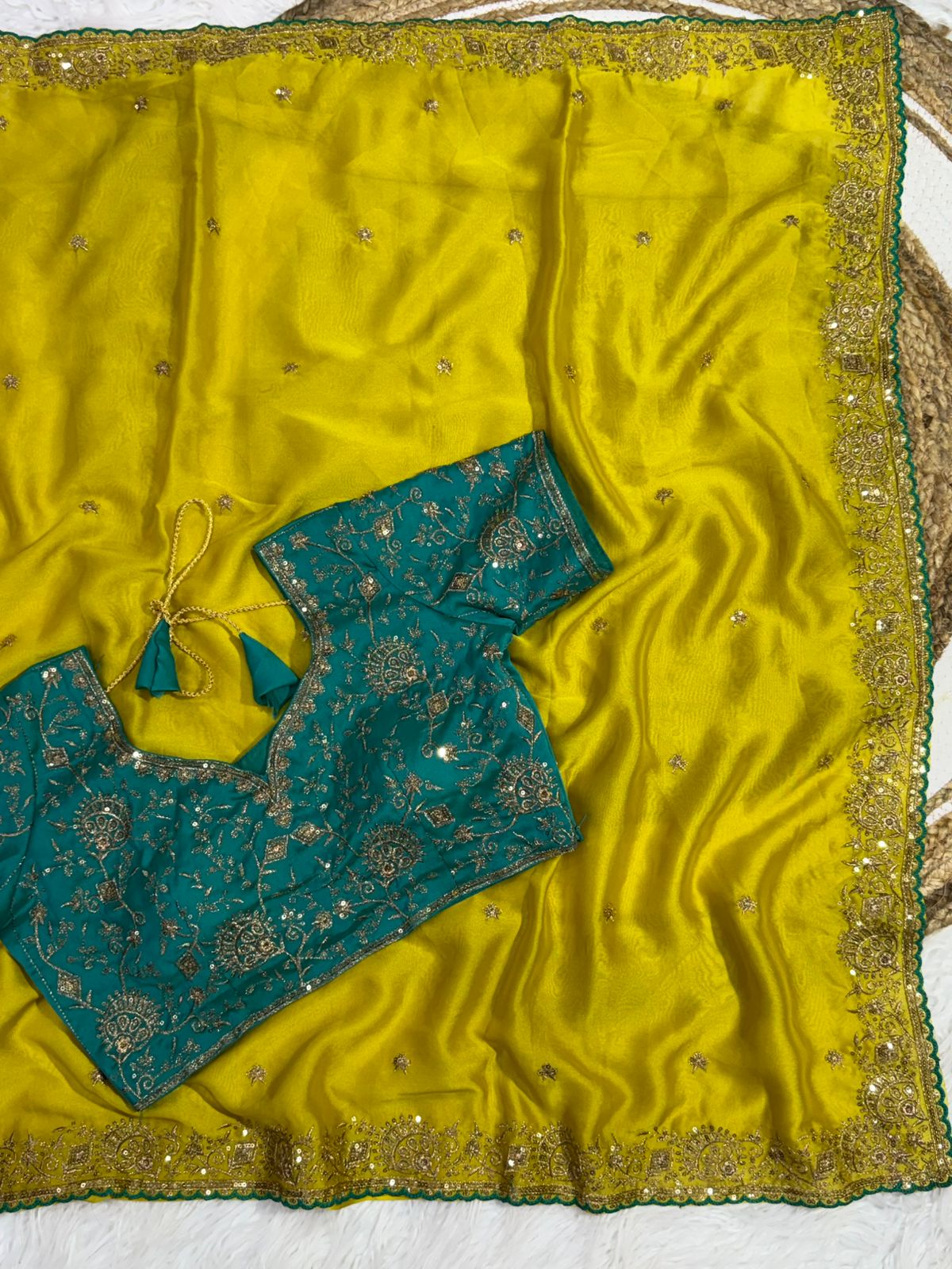 Divine Function Wear Soft Rangoli Silk Heavy Embroidery Work Designer Saree With Contrast Blouse Piece