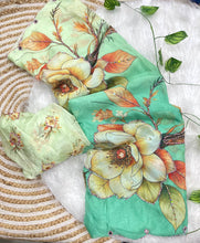 Load image into Gallery viewer, Incomparable Party Wear Soft Silk Printed n Hand Work Fancy Saree With Blissful Blouse Piece
