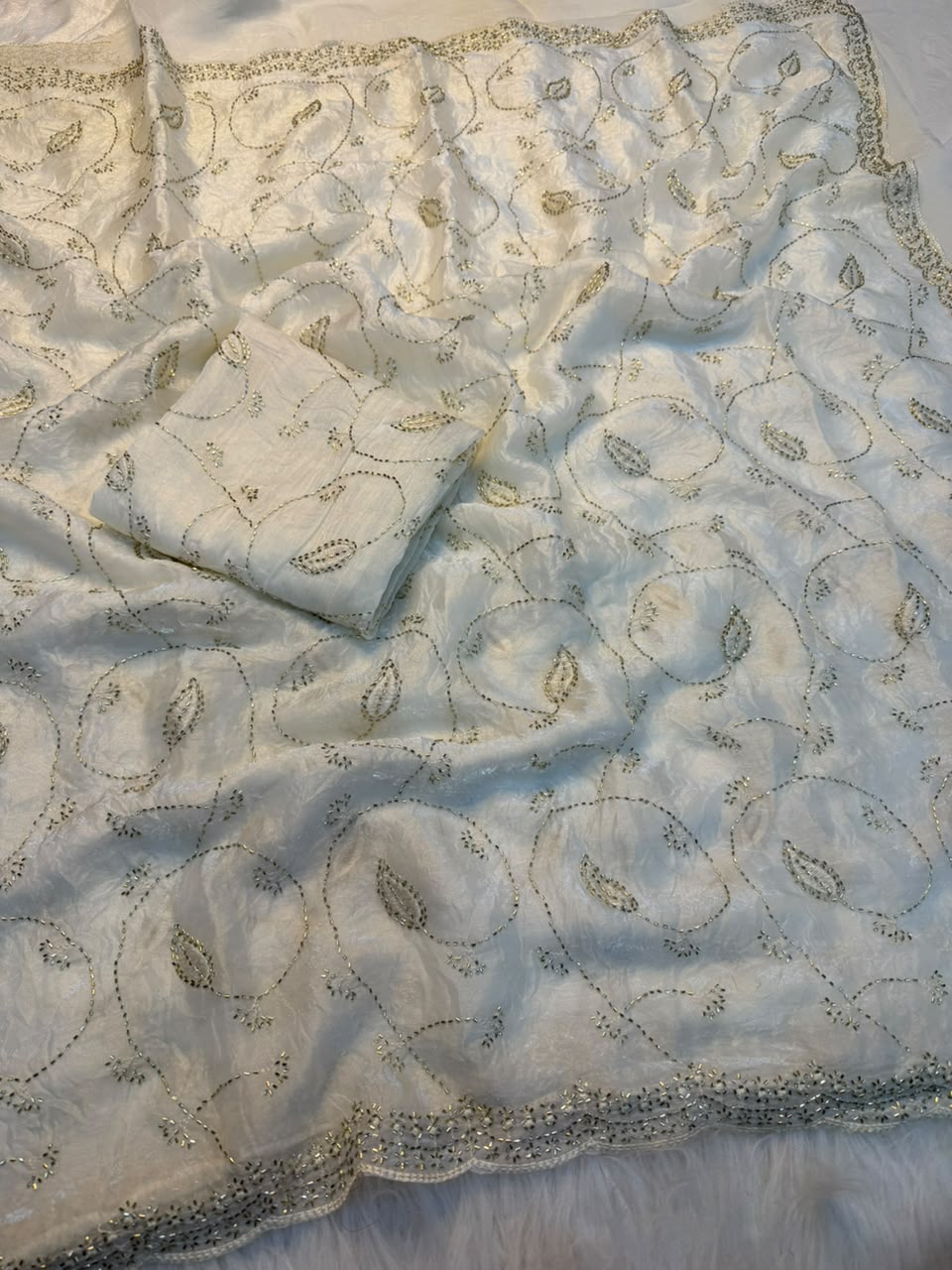 Redolent Wedding Wear Silk Embroidery n Siroski Work Designer Saree With Blouse Piece