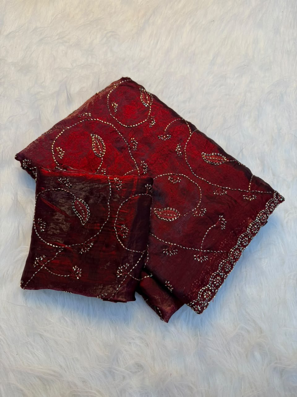 Redolent Wedding Wear Silk Embroidery n Siroski Work Designer Saree With Blouse Piece