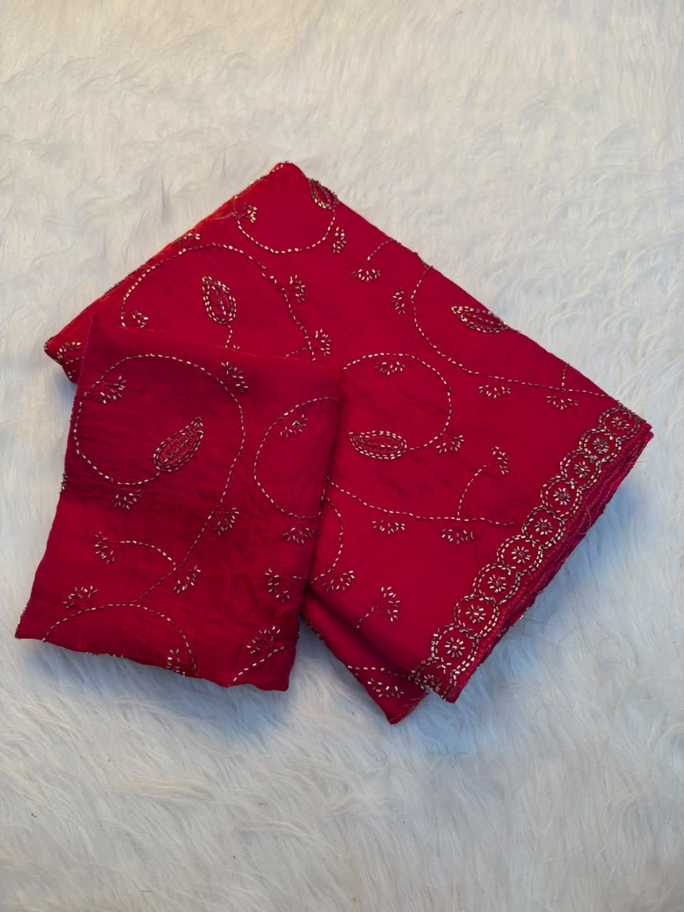 Redolent Wedding Wear Silk Embroidery n Siroski Work Designer Saree With Blouse Piece