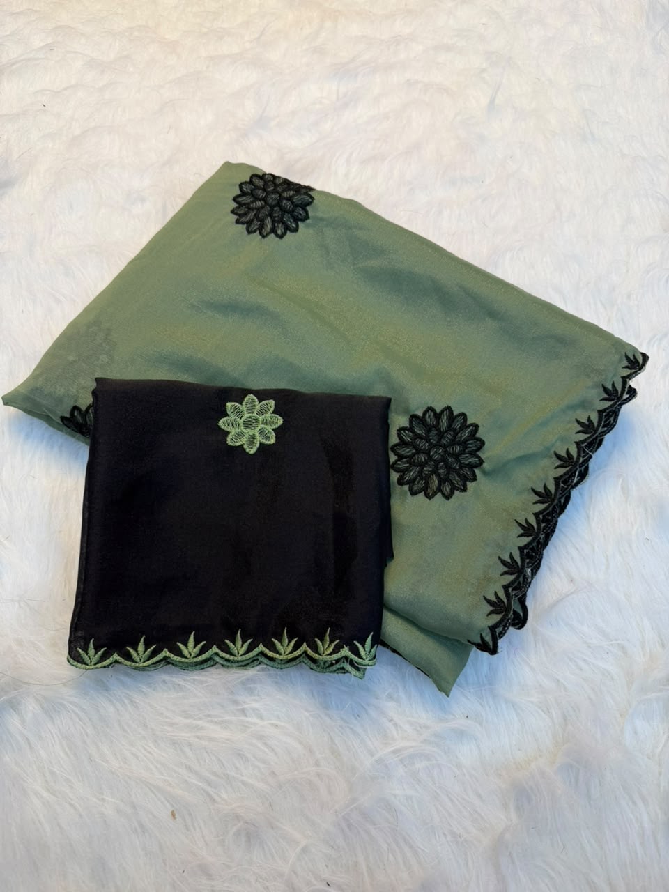 Marvellous Party Wear Pure Soft Rangoli Silk Embroidery Thread Work Designer Saree With Blissful Blouse