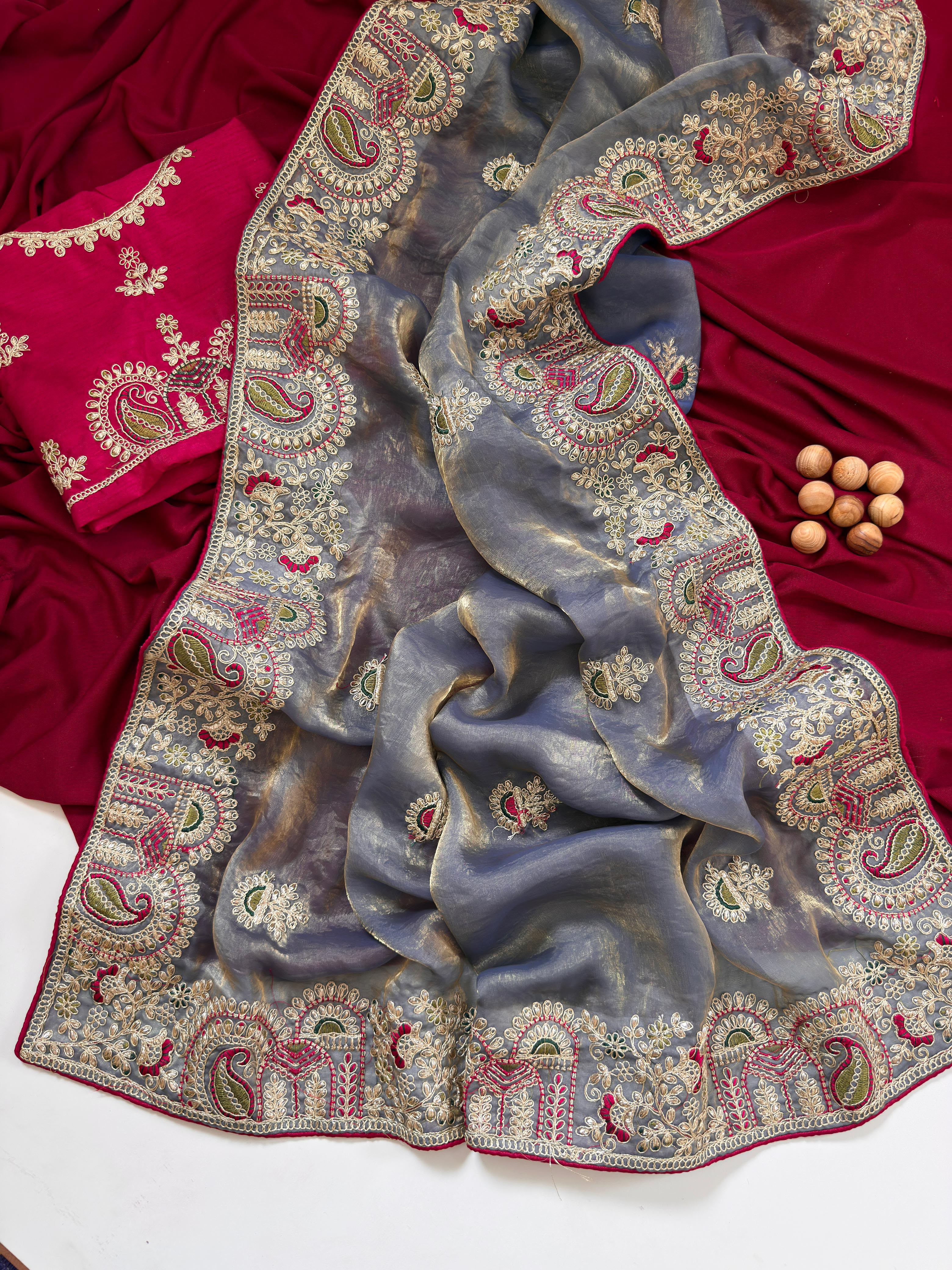 Contemporary Wedding Wear Silk Embroidery n Thread Work Border Fancy Saree With Blissful Blouse Piece