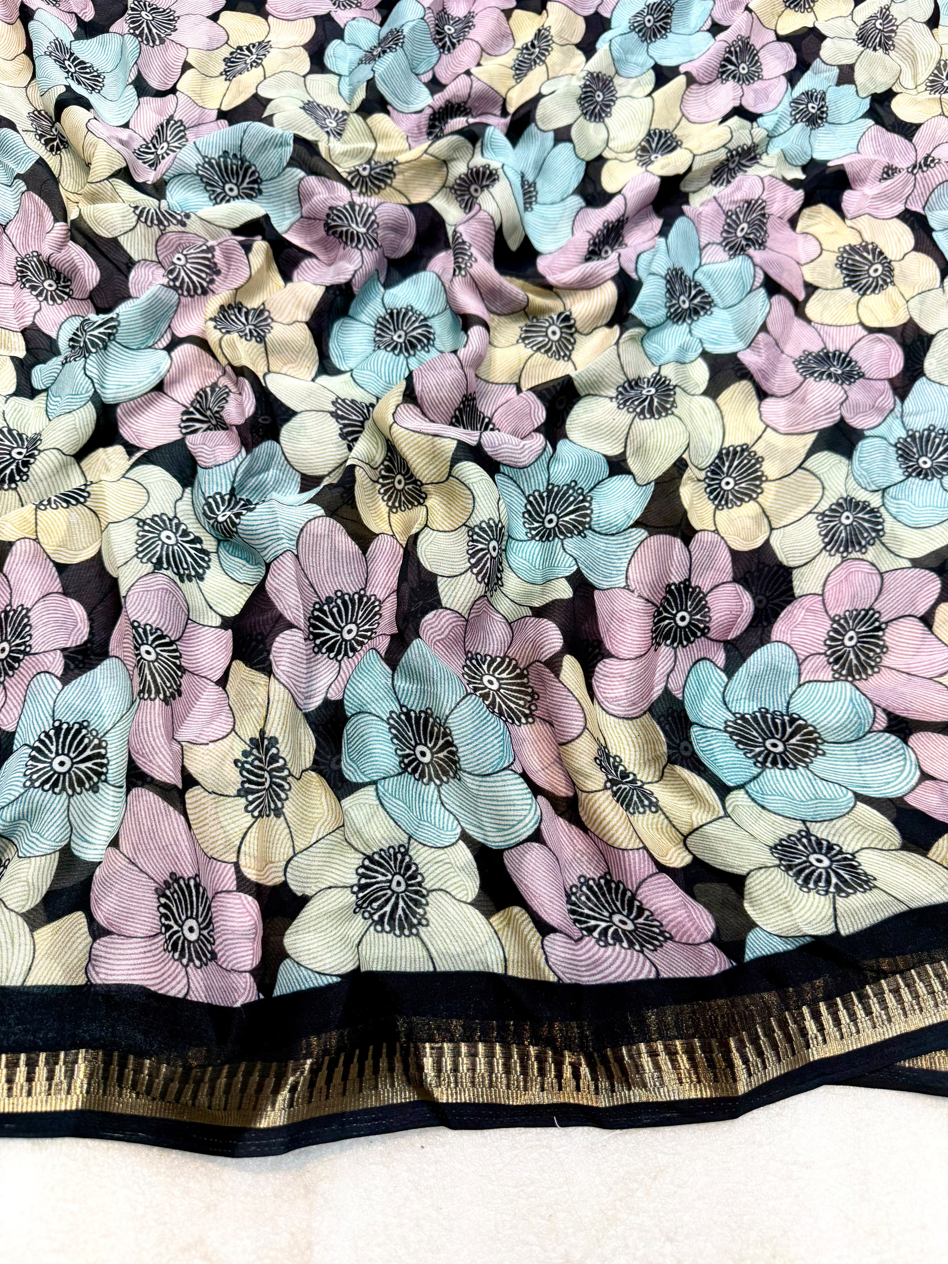 Exuberant Party Wear Soft Silk Floral Print Jacquard Border Rich Pallu Fancy Saree With Contrast Blouse Piece
