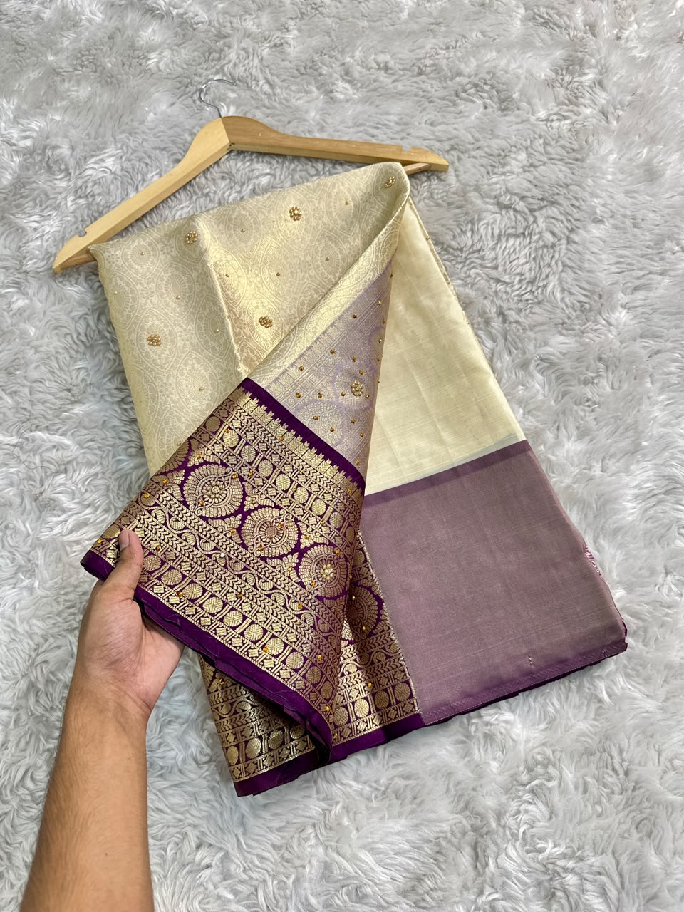 Gratifying Function Wear Light Cream Banarasi Tissue Silk Handstone Work Stunning Pallu n Jacquard Border Saree For Wedding