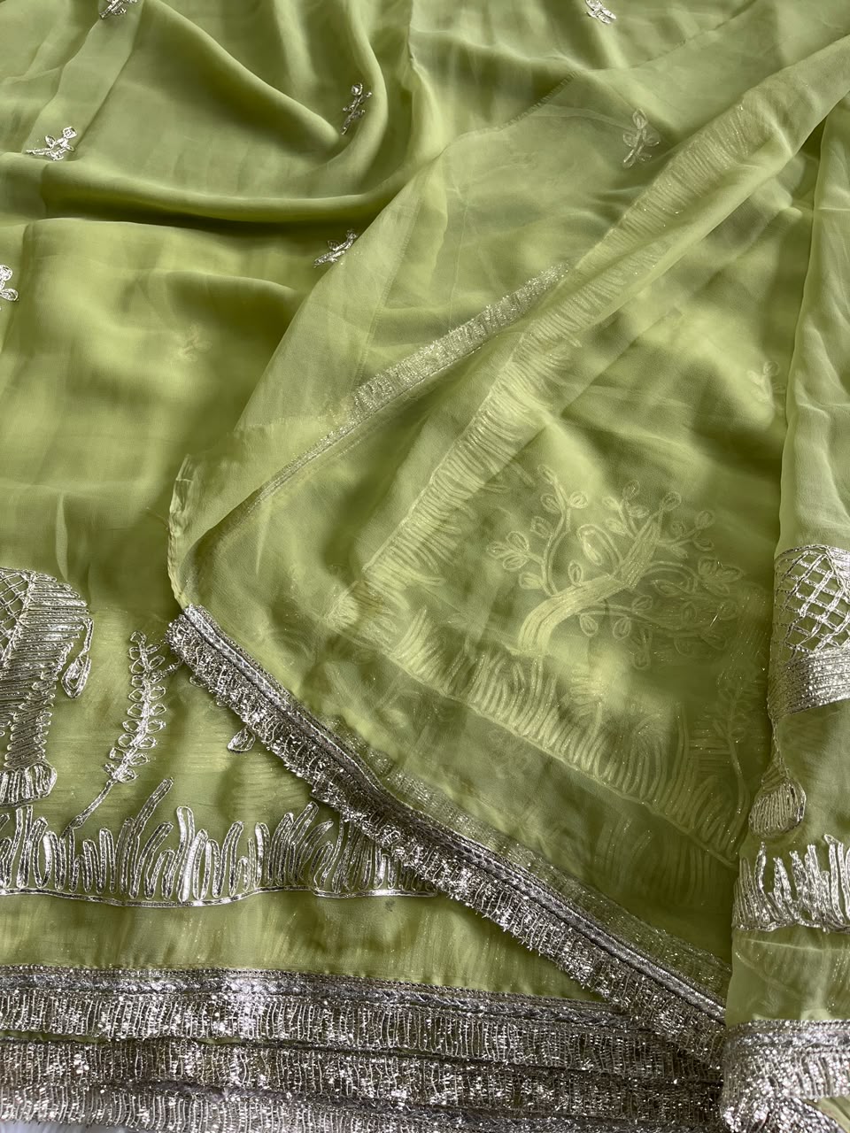 Exuberant Festive Wear Chiffon Silk Embroidery Tussels Work Designer Saree With Blouse Piece