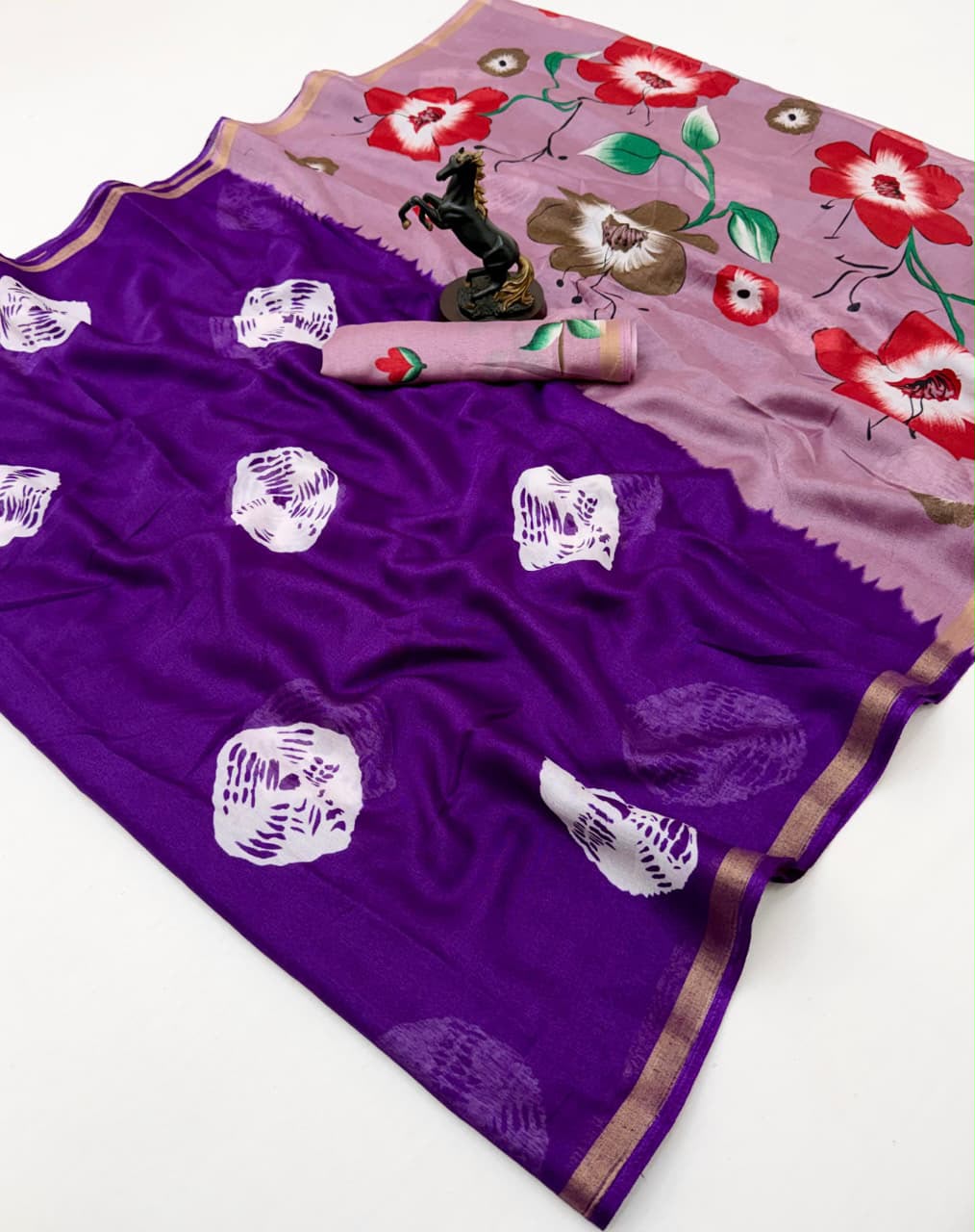 Entrancing Function Wear Soft Silk Floral Print Jacquard Border Rich Pallu Fancy SareeWith Contrast Blouse Piece