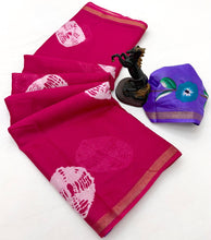 Load image into Gallery viewer, Entrancing Function Wear Soft Silk Floral Print Jacquard Border Rich Pallu Fancy SareeWith Contrast Blouse Piece

