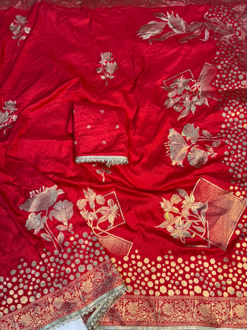 Heritage Wedding Wear Banarasi Silk Embroidery n Sequence Work Designer Saree With Blouse Piece