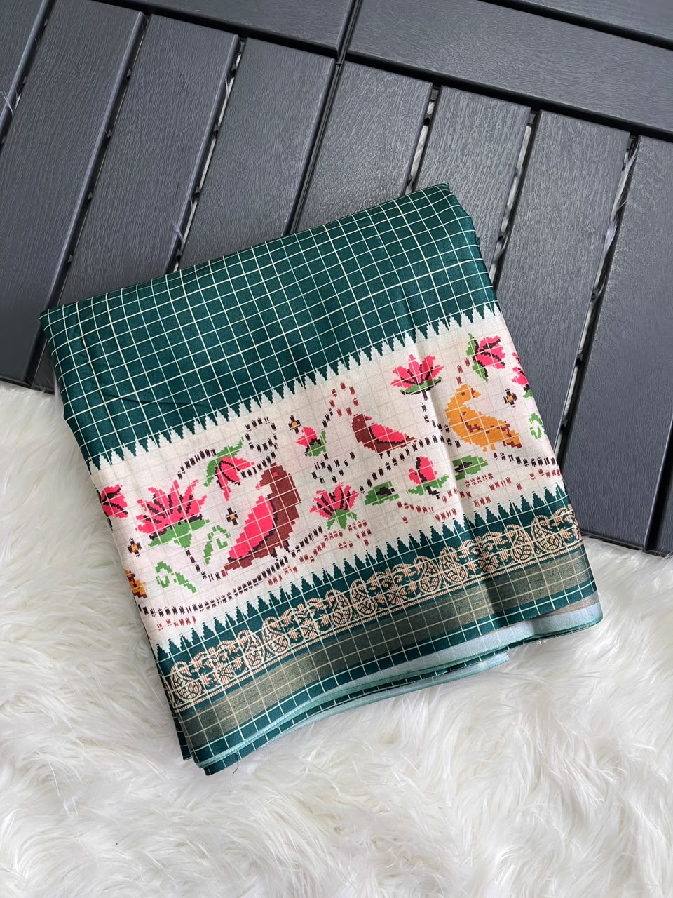 Desiring Function Wear Soft Linen Cotton Print n Rich Pallu Saree With Blouse Piece