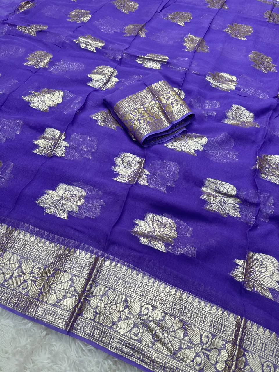 Gorgeous Function Wear Viscose Georgette Jacquard Zari Work Saree With Blouse Piece