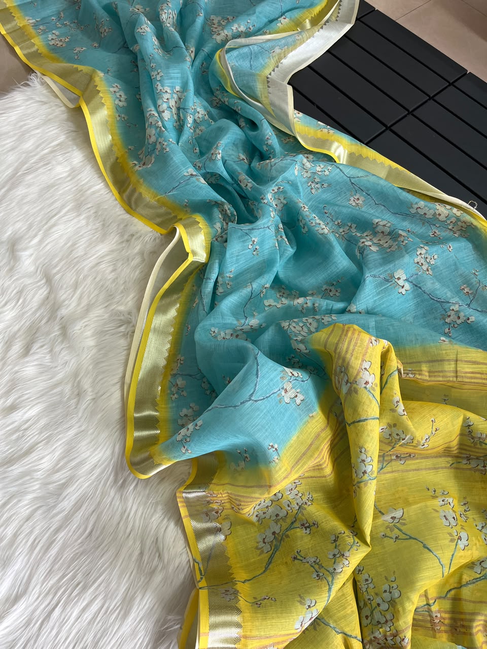 Traditional Function Wear Linen Cotton Print n Zari Border Fancy Saree With Blouse Piece