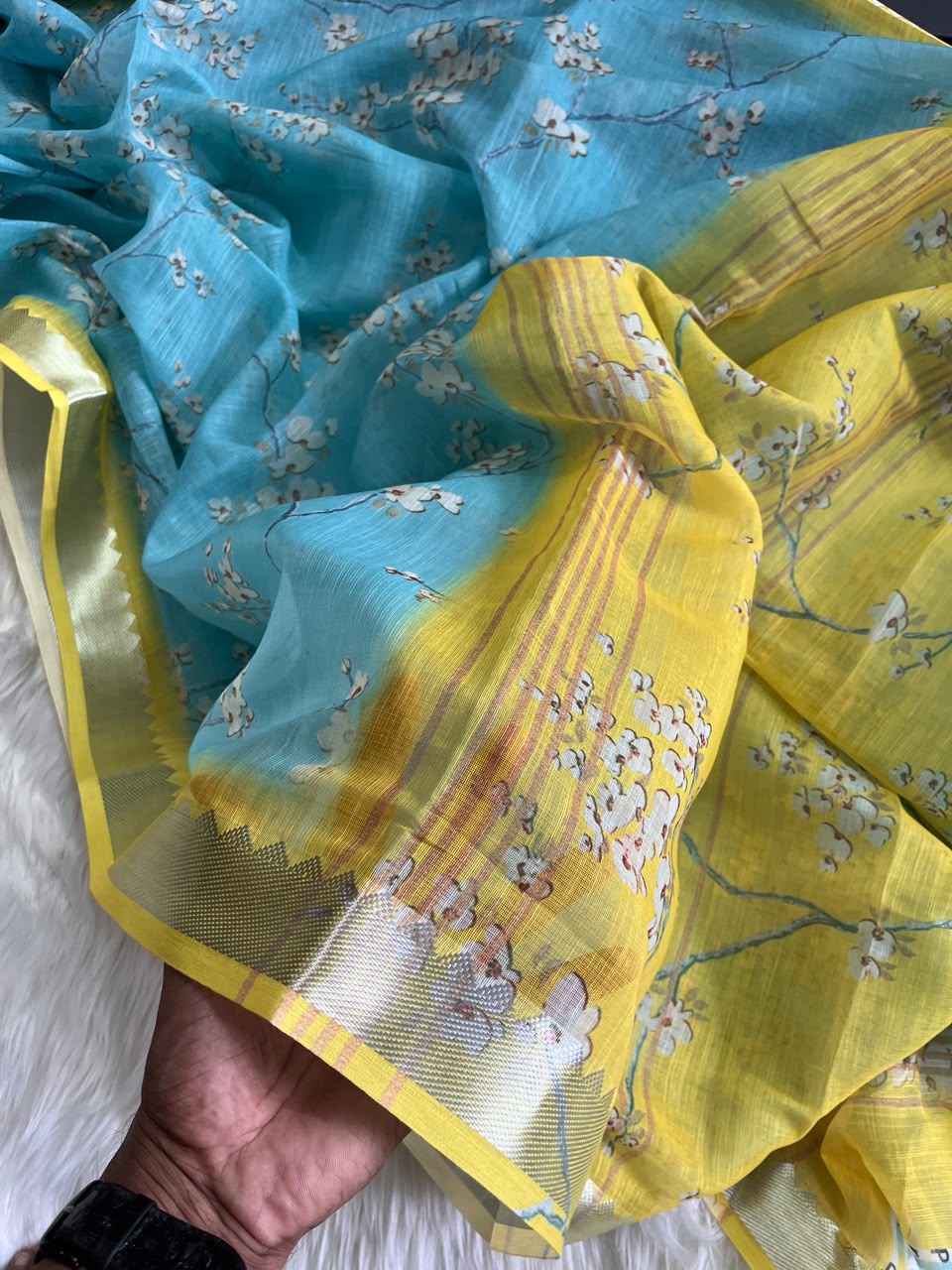 Traditional Function Wear Linen Cotton Print n Zari Border Fancy Saree With Blouse Piece