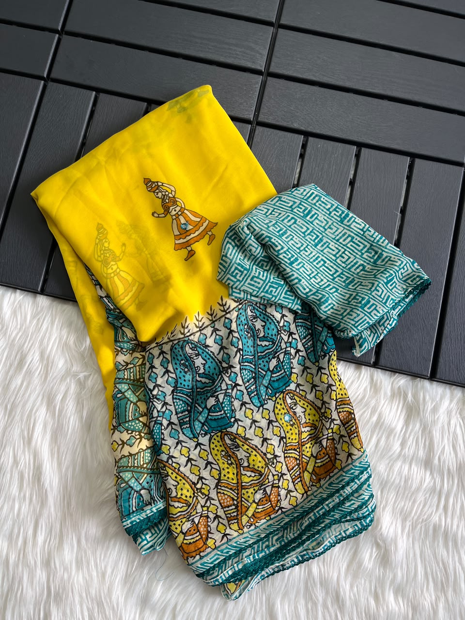 Unequalled Wedding Wear Pure Georgette Kalamkari Print n Mirror Work Designer Saree With Bucolic Blouse Piece