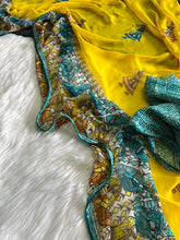 Load image into Gallery viewer, Unequalled Wedding Wear Pure Georgette Kalamkari Print n Mirror Work Designer Saree With Bucolic Blouse Piece
