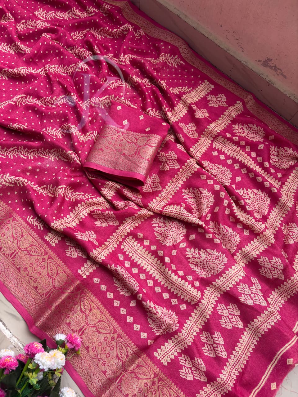 Incomparable Festive Wear Silk Jacquard Weaving Border n Rich Pallu Designer  Saree With Blouse Piece