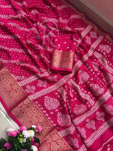 Load image into Gallery viewer, Incomparable Festive Wear Silk Jacquard Weaving Border n Rich Pallu Designer  Saree With Blouse Piece
