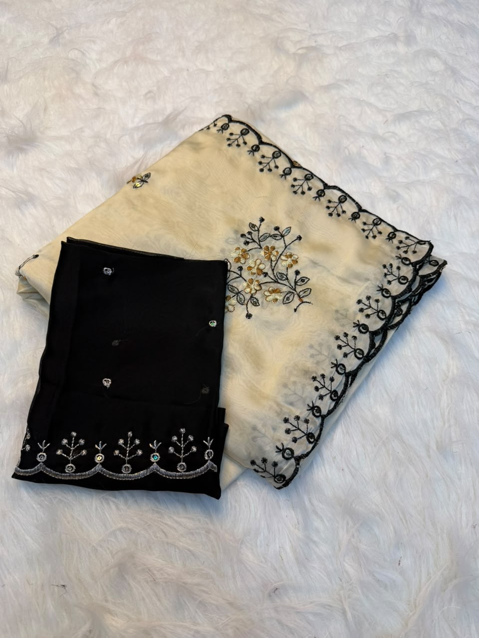 Heritage Function Wear Georgette Multi Embroidery Work Designer Saree With Ravishing Blouse Piece