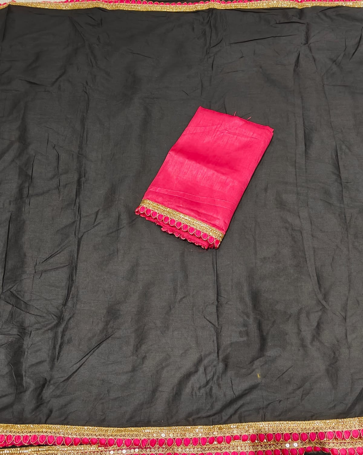 New Party Wear Cotton Lace Wrok Fancy Saree With Blouse Piece