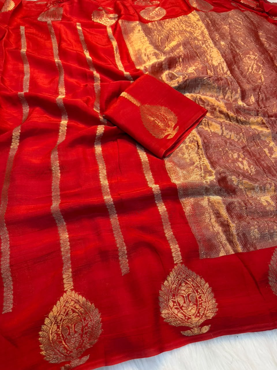 Adorning Wedding Wear Pure Viscose Dola Silk Jacquard Zari Weaving Work Fancy Designer Saree For Ocassion