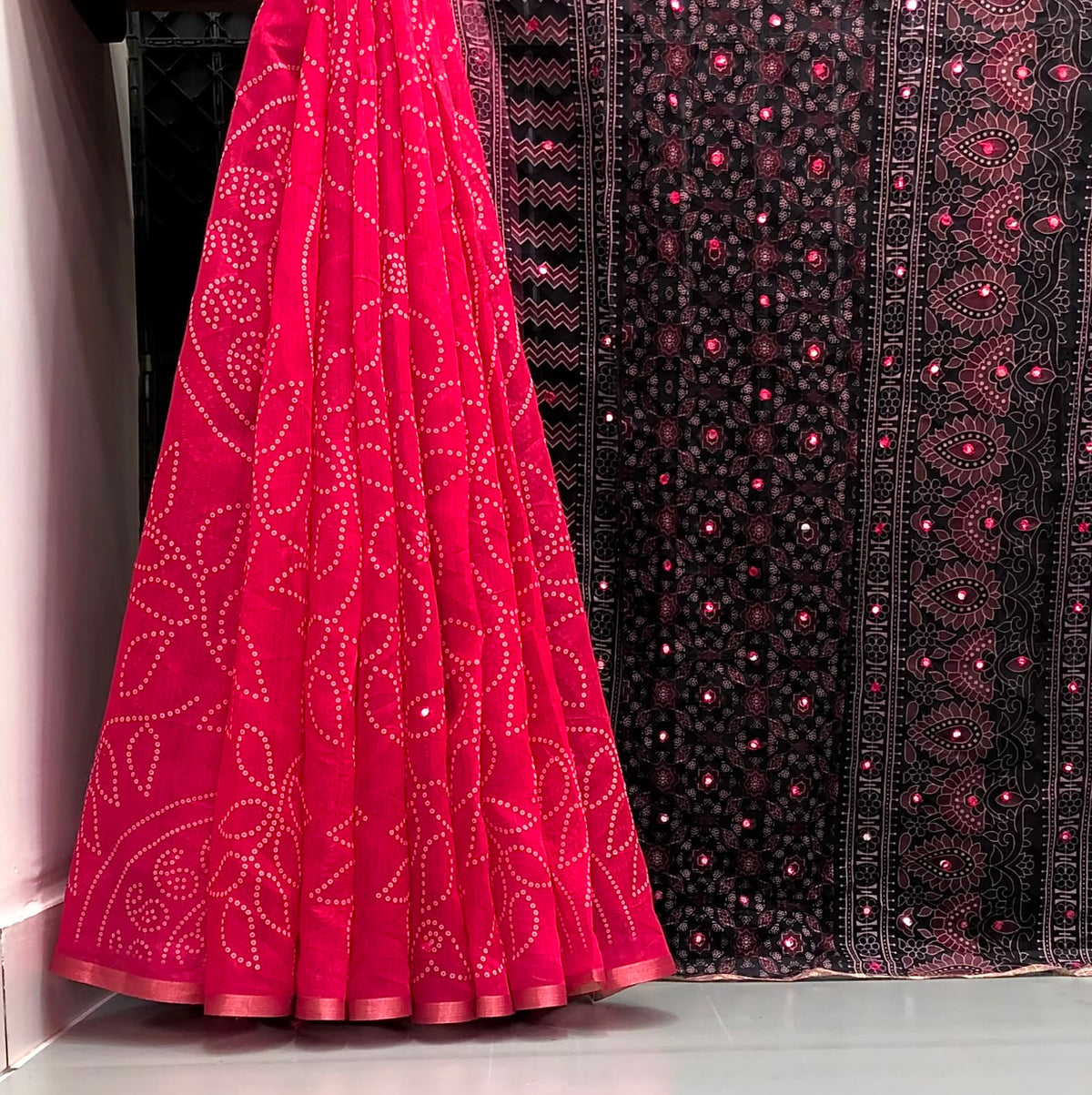 Charming Party Wear Chanderi Silk Leaf Design Embroidery n Foil Mirror Work Designer Saree With Blouse Piece