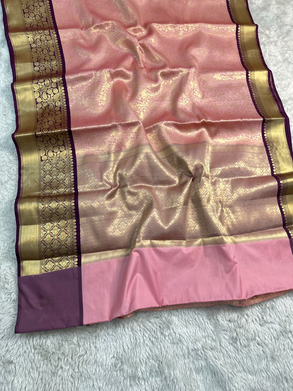 Gratifying Wedding Wear Banarasi Tissue Silk Jacquard Border n Handwork Designer Saree With Blouse Piece