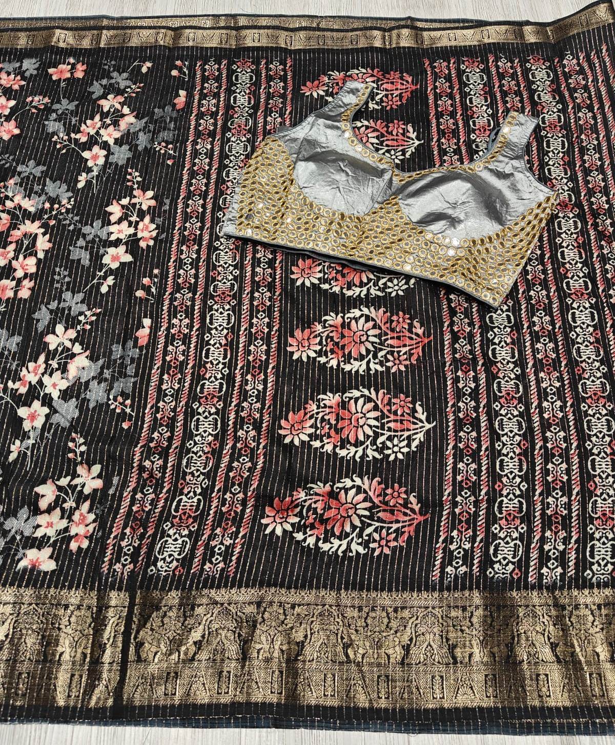 New Function Wear Dola Silk Jacquard Border Fancy Saree With Stitched Blouse