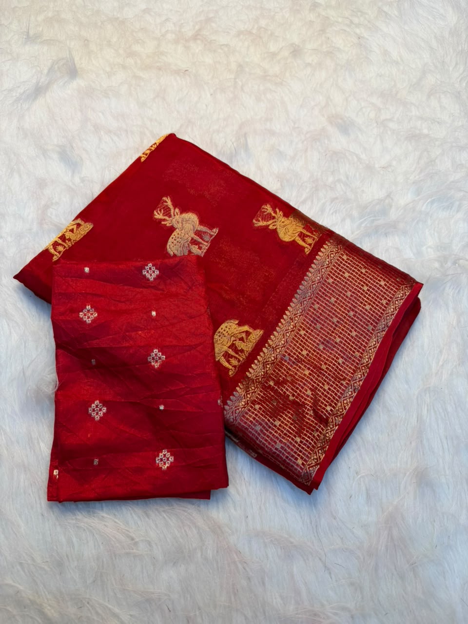 Traditional Function Wear Soft Viscose Crape Silk Jacquard Border Rich Pallu Fancy Saree With Blouse Piece